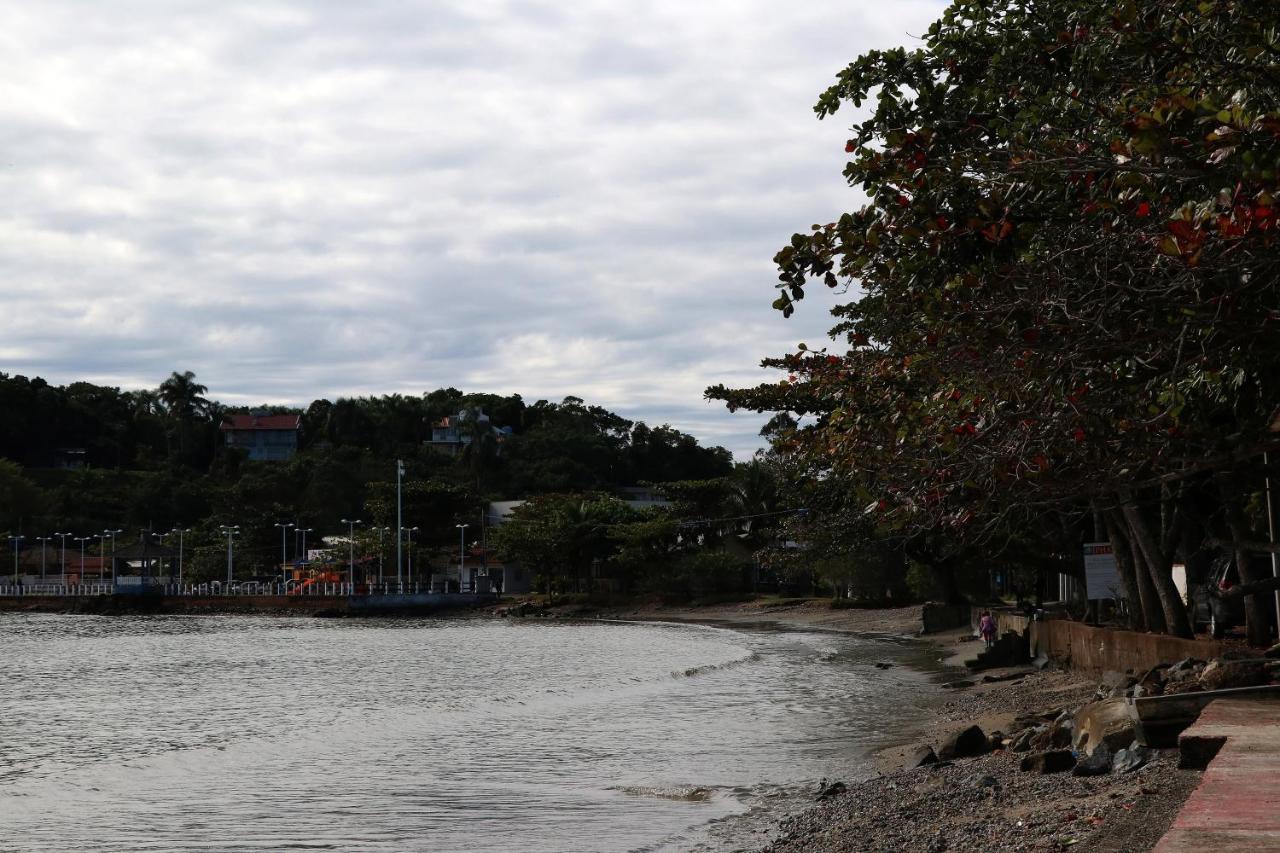 Curta Praia Do Quilombo - Lunata Penha  Esterno foto